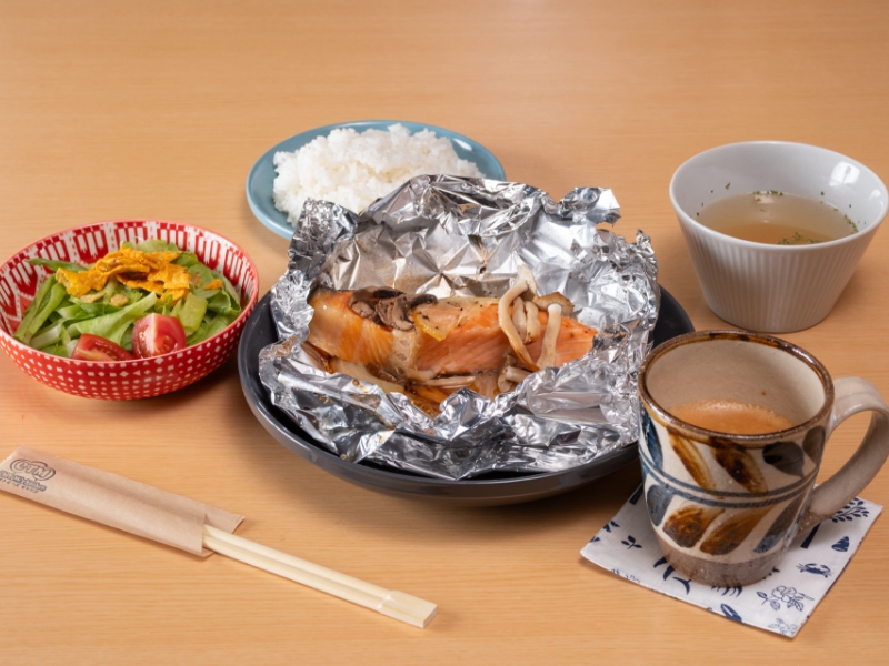 サーモンとキノコのホイル焼き